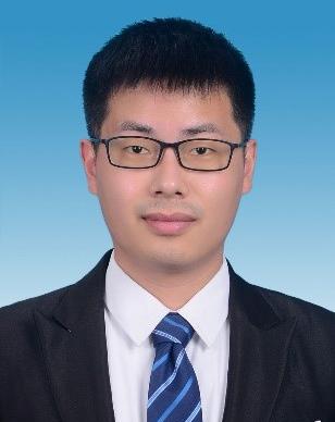 李 坤